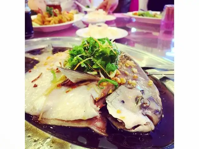 Maxims Seafood Restaurant Food Photo 16