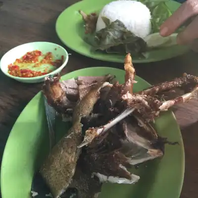 Bebek Goreng H. Slamet