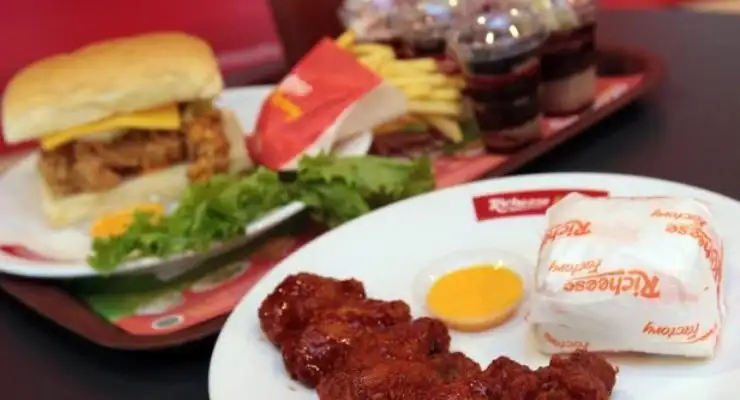 Gambar Makanan Richeese Factory 8