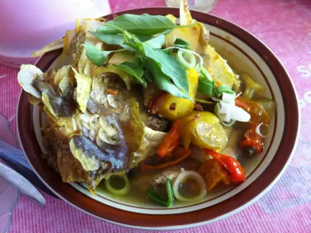 Gambar Makanan Warung Sup Kepala Ikan "Gubug Ibad" 16