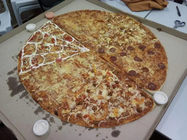 Jugno's Monster Pizza Food Photo 5