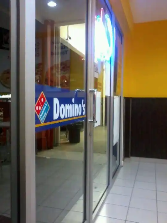 Domino's Pizza Food Photo 2