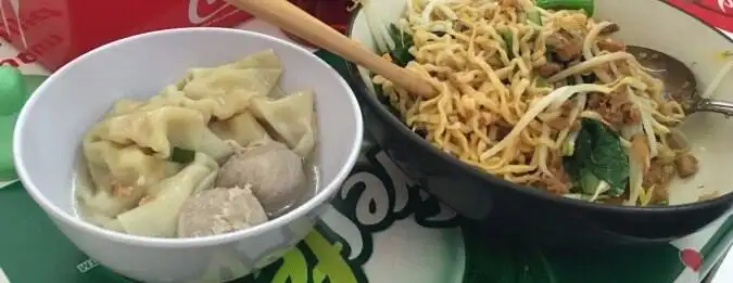 Mie Ayam Kembangan La Cece