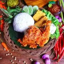 Gambar Makanan Ayam Bakar Dan Goreng Ibu Enjum, Terusan Mulyasari 11