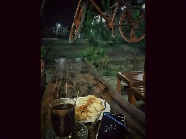 Gambar Makanan Warung Kopi Klotok Cangkringan 4