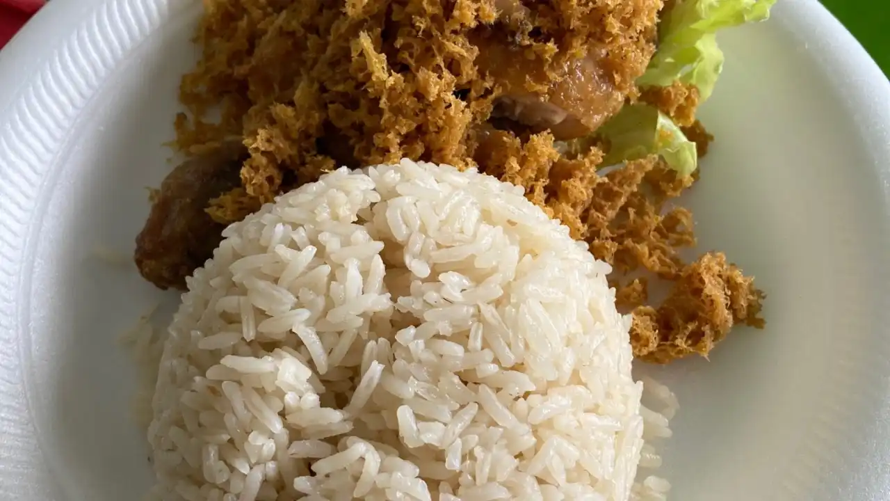 Nasi Ayam Penyet Sarang Lebah