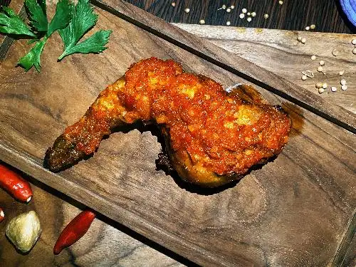 Ayam Kita Berdua