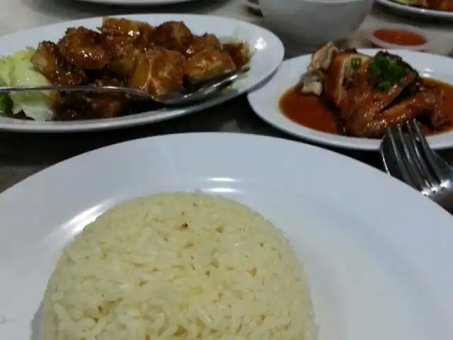 Ipoh Hainan Chicken Rice Food Photo 1