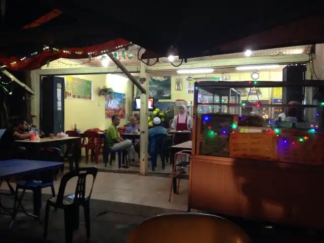 Restoran Kuning Maggi Sedap (Kedai Kak) Food Photo 1