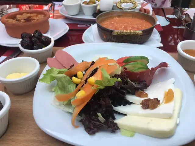 Tabure Cafe & Restaurant'nin yemek ve ambiyans fotoğrafları 18