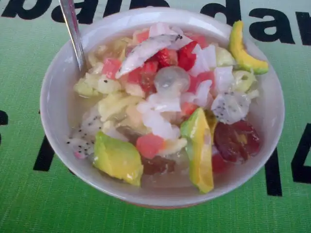 Sop Buah & Es Buah khas Cirebon