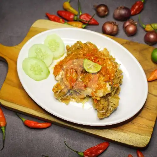 Gambar Makanan Ayam Geprek Uleeg, Gianyar 11