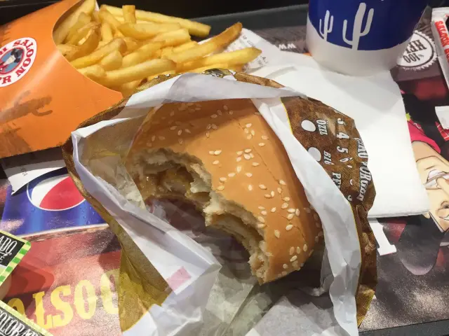 Saloon Burger'nin yemek ve ambiyans fotoğrafları 28