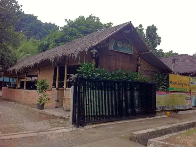 Saung Loa 2