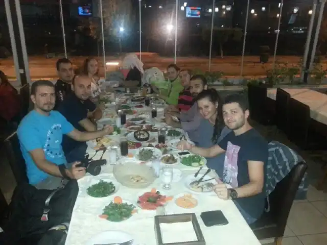 Adana / Hasan Kolcuoğlu kebap salonu'nin yemek ve ambiyans fotoğrafları 17
