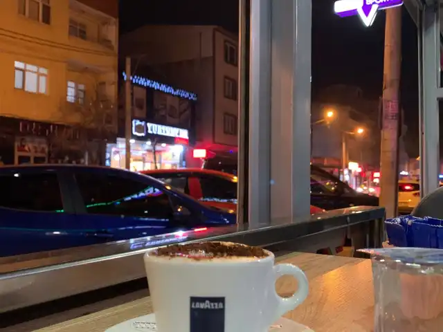 Elif Cafe'nin yemek ve ambiyans fotoğrafları 14