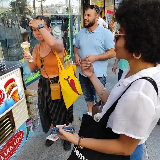 Istanbul Uygur Cafe'nin yemek ve ambiyans fotoğrafları 1