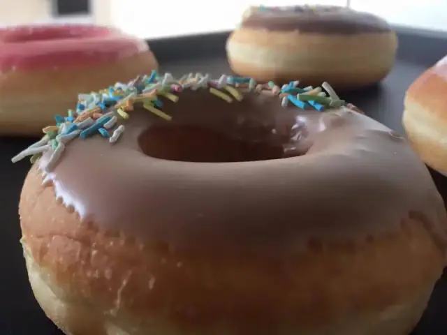 Boston Donuts'nin yemek ve ambiyans fotoğrafları 20