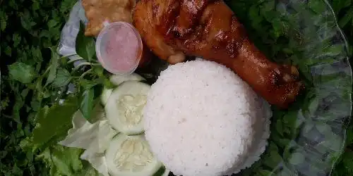 Dapoer mall Chicken, Sekuro RT 02 Rw05