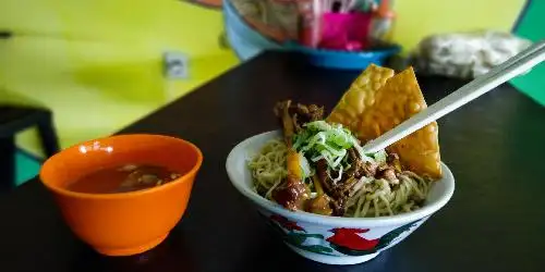 Mie Ayam Dan Bakso IGA Mbak Fitri, Baturetno