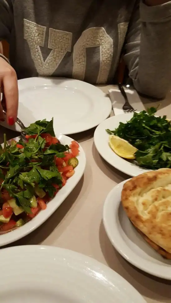 Gaziantepli Çavuşoğlu'nin yemek ve ambiyans fotoğrafları 7