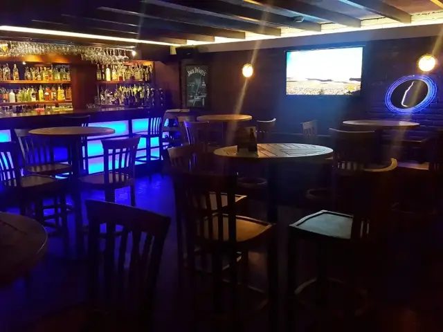 Boom Cafe Bar'nin yemek ve ambiyans fotoğrafları 3