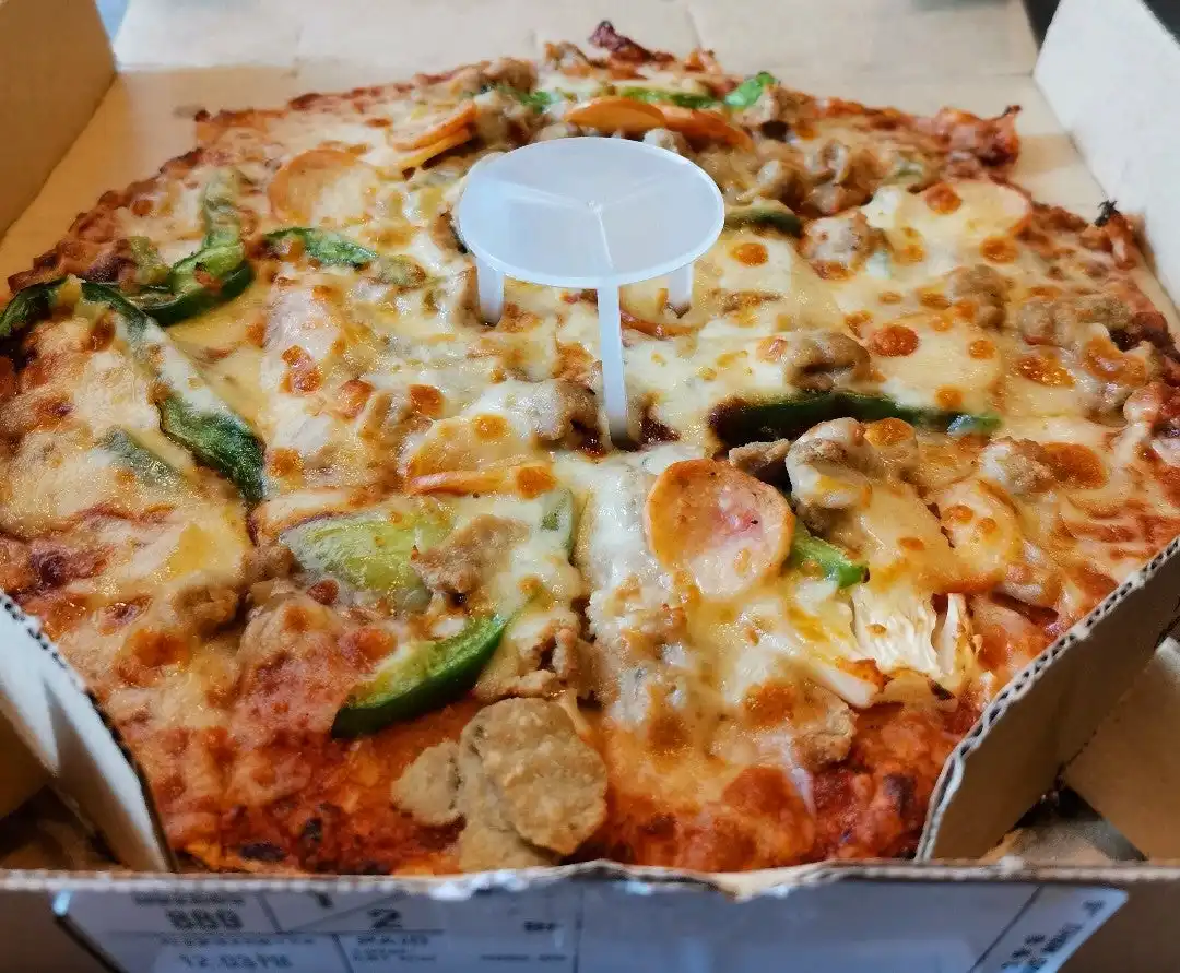 Domino's Pizza