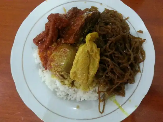 Gambar Makanan Depot Nasi Campur Pak Salim 2