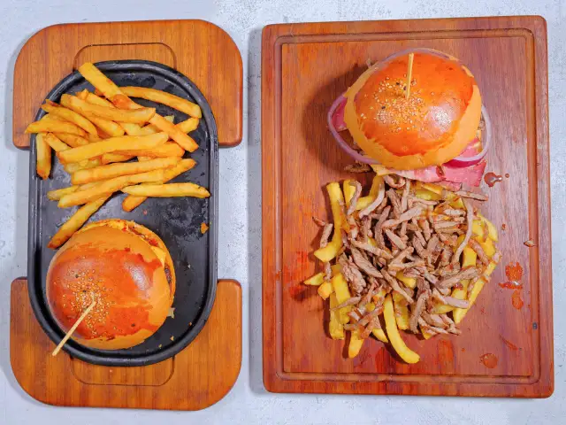 Karlahan Burger'nin yemek ve ambiyans fotoğrafları 1