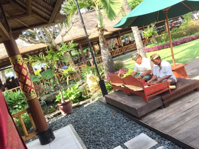 Gambar Makanan Tirta Restaurant & Pool Bar - Prama Sanur Beach 11