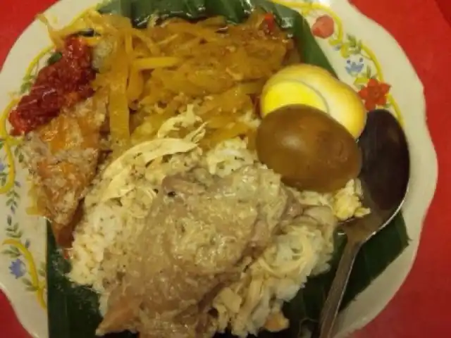 Gambar Makanan Nasi Soto Ayam Semarang 4