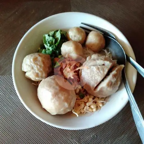 Gambar Makanan Bakso Rudal dan Mie Ayam Ceker Mas Sule, Parameswara 7