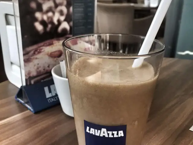 Best Coffee Shop Lavazza'nin yemek ve ambiyans fotoğrafları 30