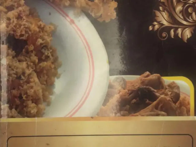 Gambar Makanan Ayam Goreng Mbok Berek Ny. Umi 10