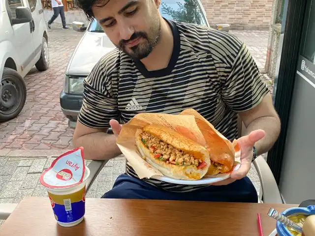 Yakamoz Tantuni'nin yemek ve ambiyans fotoğrafları 2