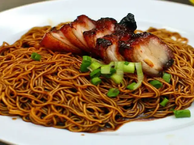 Mi Wantan Meng Kee Char Siew Food Photo 3