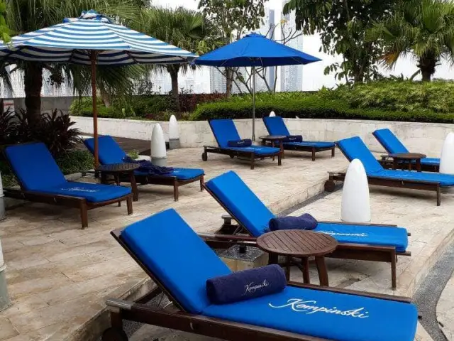 Gambar Makanan Sky Pool Bar Cafe - Hotel Indonesia Kempinski 15