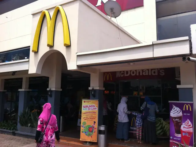 Gambar Makanan McDonald's 5