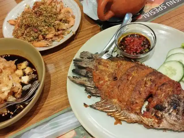 Gambar Makanan Sate & Seafood Senayan 3