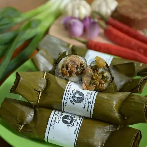 Gambar Makanan Toko & Pabrik Kue Ny. Nina, Babakan Payung 3