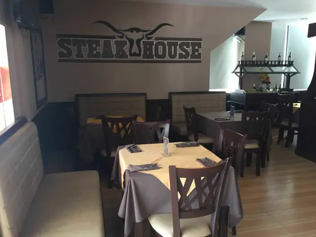 Steakhouse Food Photo 3