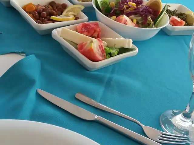 Fener Balık A'la Carte Restaurant'nin yemek ve ambiyans fotoğrafları 3