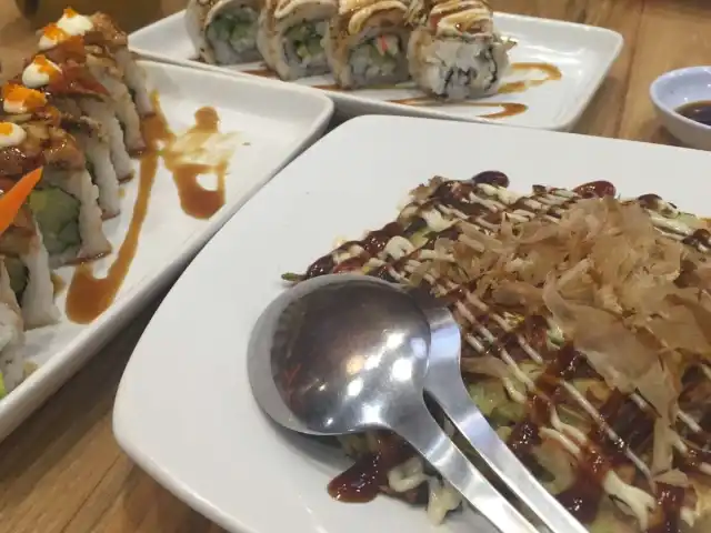 Gambar Makanan Sushi Tsuki 13
