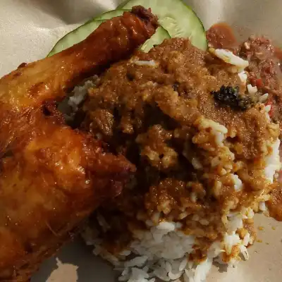 Nasi Kukus Qaleef