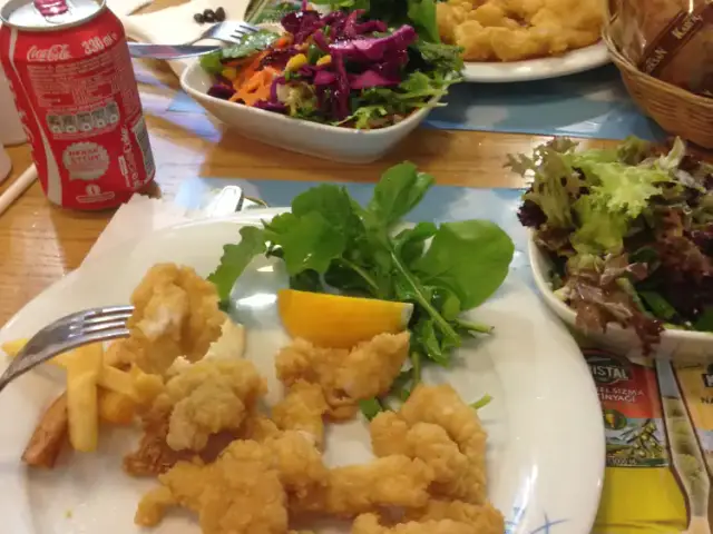 Fishi'nin yemek ve ambiyans fotoğrafları 5