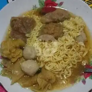 Gambar Makanan Mie Bakso Cuanky 8