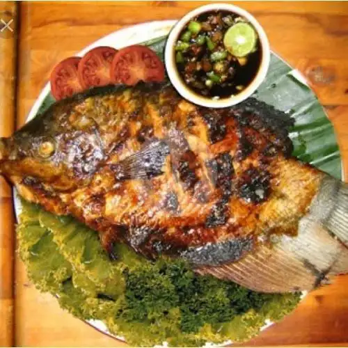 Gambar Makanan Ikan Bakar Dwi Resto, Markoni 12