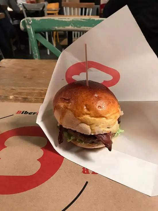 Biber Burger'nin yemek ve ambiyans fotoğrafları 13