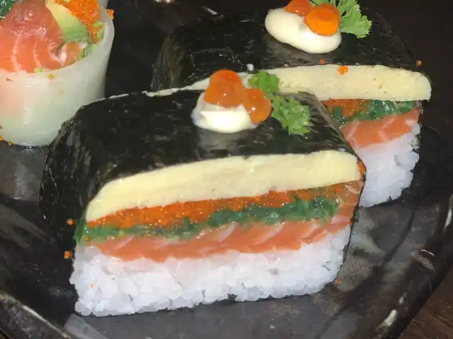 Excapade Sushi Food Photo 8