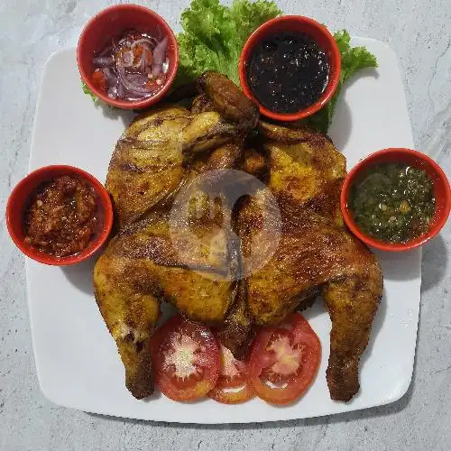 Gambar Makanan Ayam Guling SALWA Candi Mendut Mojolangu 10